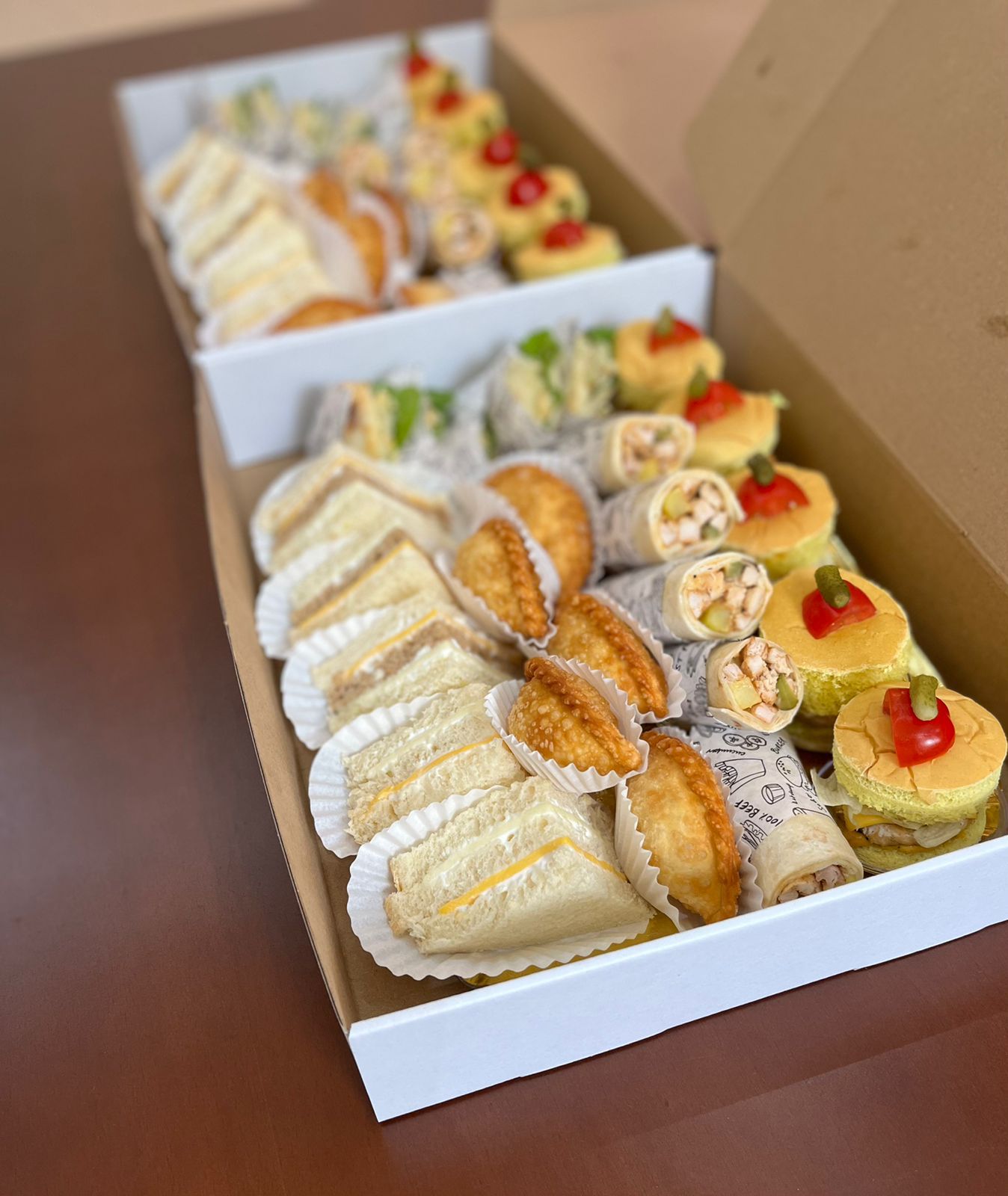 بوكس متنوع 20 حبة